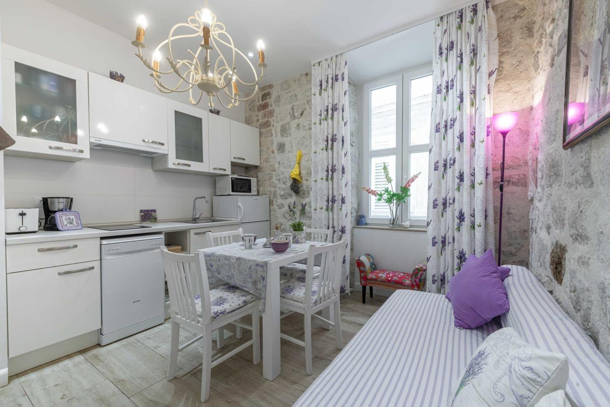 L & L Old Town Apartments Дубровник Экстерьер фото